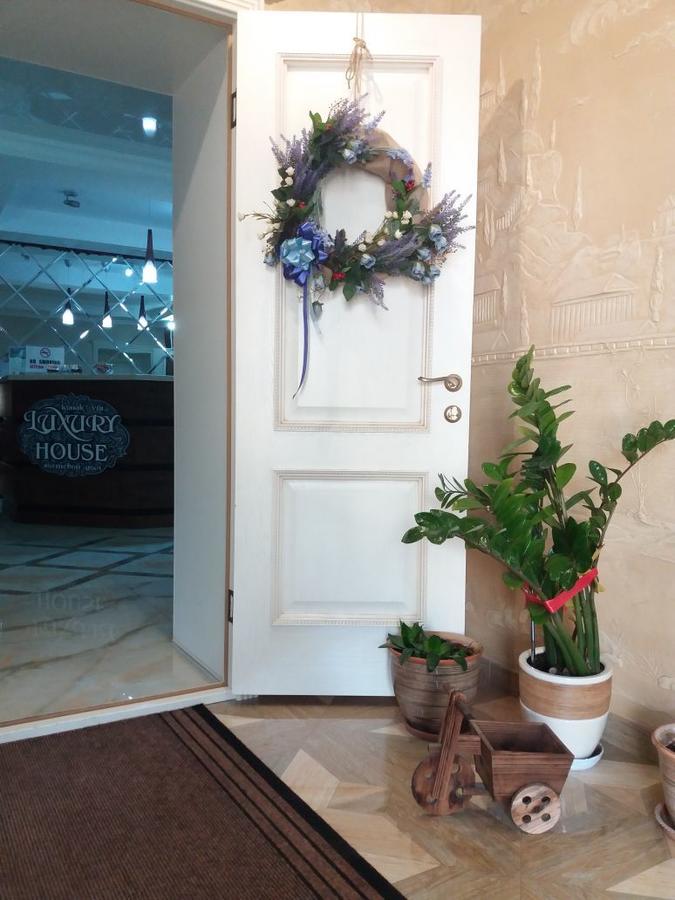 Luxury House Hotel ชุมเกนท์ ภายนอก รูปภาพ