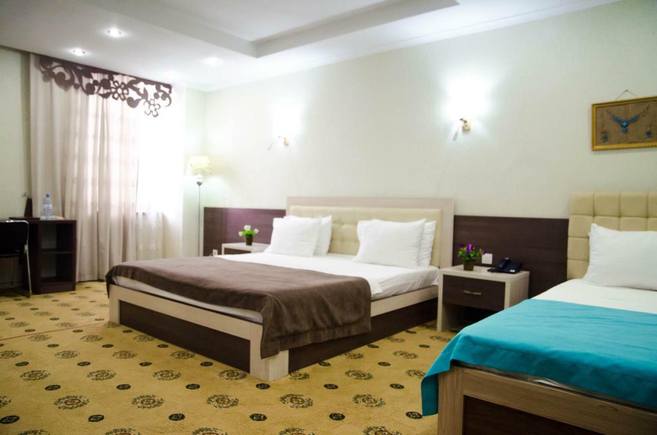 Luxury House Hotel ชุมเกนท์ ภายนอก รูปภาพ