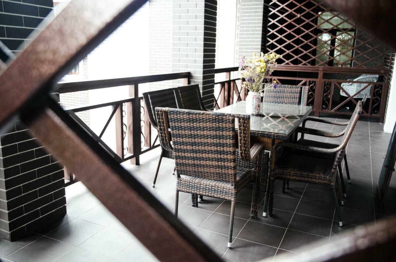 Luxury House Hotel ชุมเกนท์ ภายนอก รูปภาพ